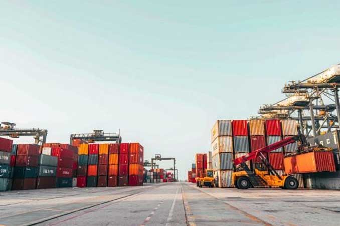 Freight forwarders expect container demand revival in 2023